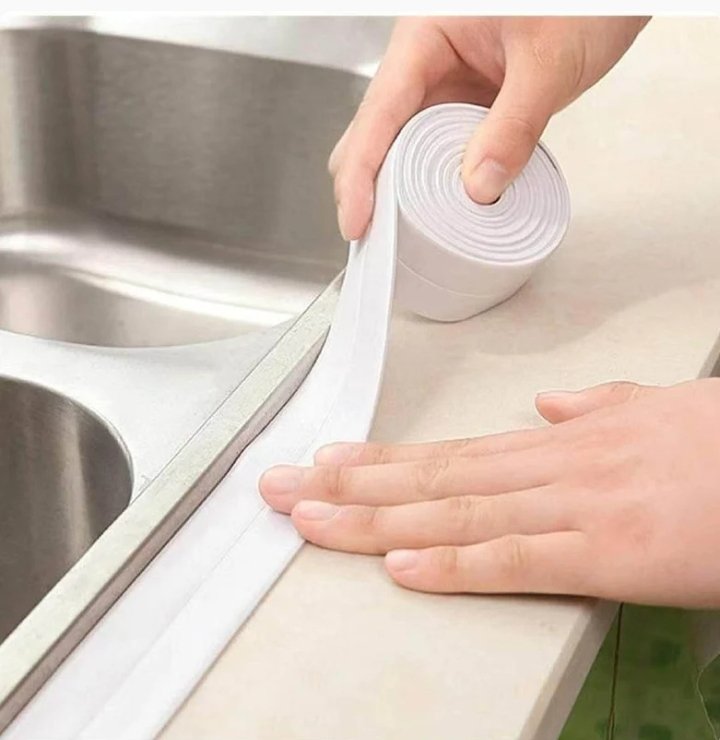 Weatherproof Sealing Caulk Strip (2.2cmx3.2m) - Image 2